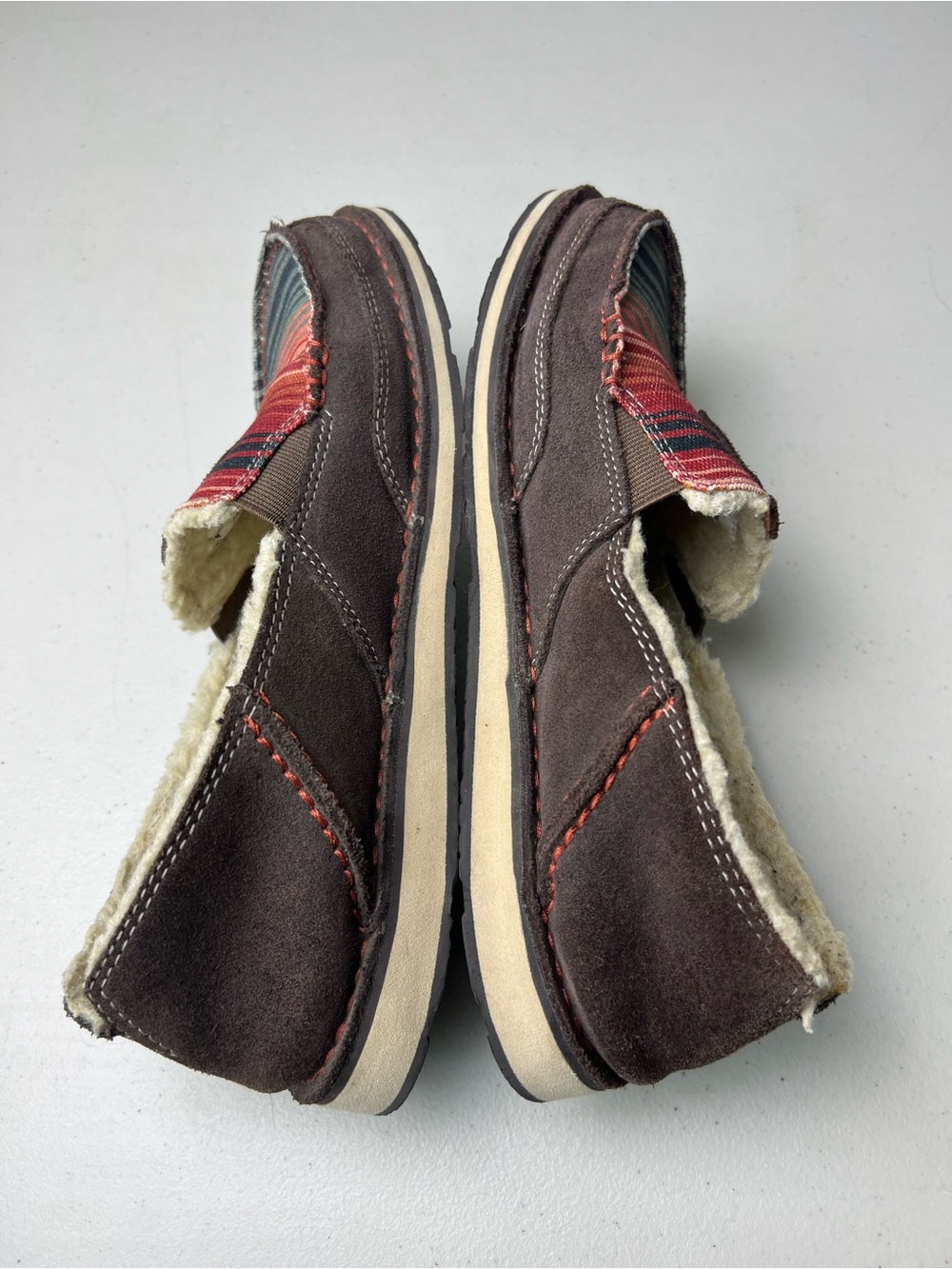 Ariat Cruisers W 9B Chocolate Southwestern Serape Slip-On Sherpa Lined Shoes - Picture 9 of 11